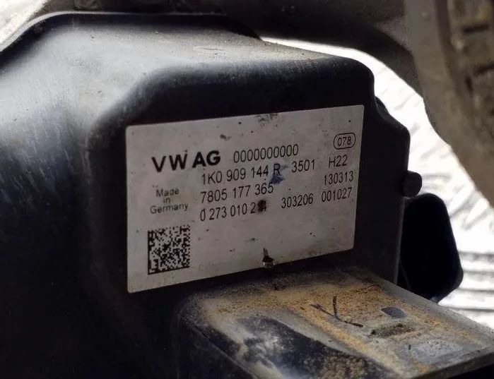 SKODA Yeti 1 generation (2009-2018) Рулевая Pейка 1K0909144R,0273010214,1K2423051DD 26190993