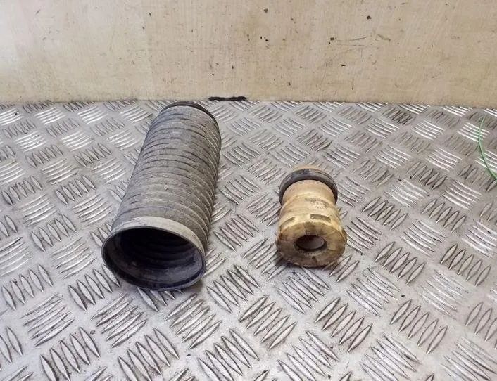 VOLKSWAGEN Caddy 3 generation (2004-2015) Iné diely zavesenia 1K0412303AA 26205961