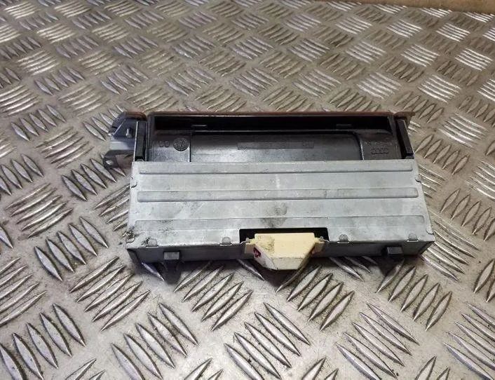 AUDI A6 C4/4A (1994-1997) Пепельница 4A2857951 26208561