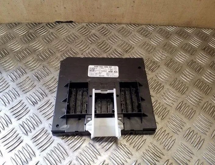 VOLKSWAGEN Passat Variant 1 generation (2010-2024) Блок управления Комфорт 5Q0937086BF,F005V01812 26209424
