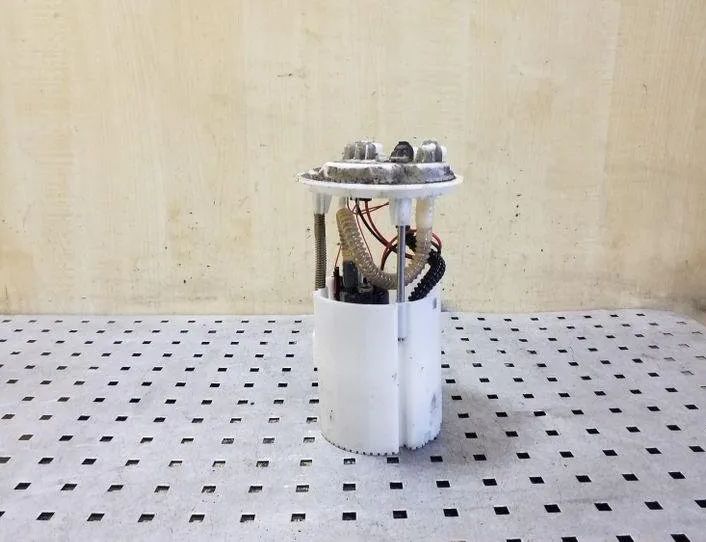 RENAULT Trafic 3 generation (2014-2023) V nádrži palivové čerpadlo 172027392R,93868449,0580203169 26213081