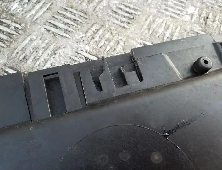 BMW X1 E84 (2009-2015) Коробка воздушного фильтра 64316924277,6924277 26215569