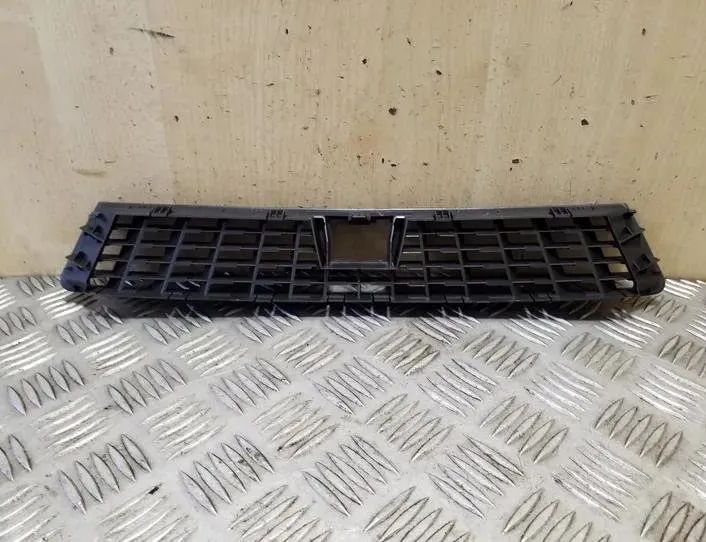 SKODA Superb 3 generation (2015-2023) Вентиляционные отверстия в приборной панели 3V0819635 26226821