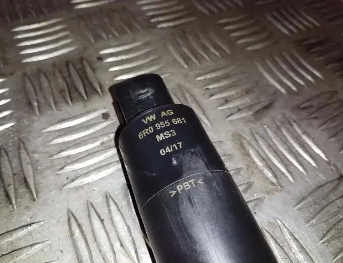 SKODA Superb 3 generation (2015-2023) Motor pre ostrekovač svetlometov 6R0955681 26226939