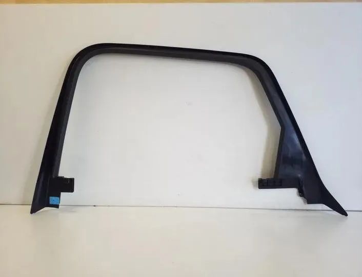 AUDI Q3 F3 (2018-2024) Панель задней левой двери 83A867671 26231688