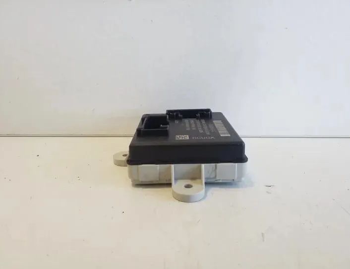 VOLVO V40 Cross Country 1 generation (2012-2020) Блок управления дверей левый задний 31394043 26234937