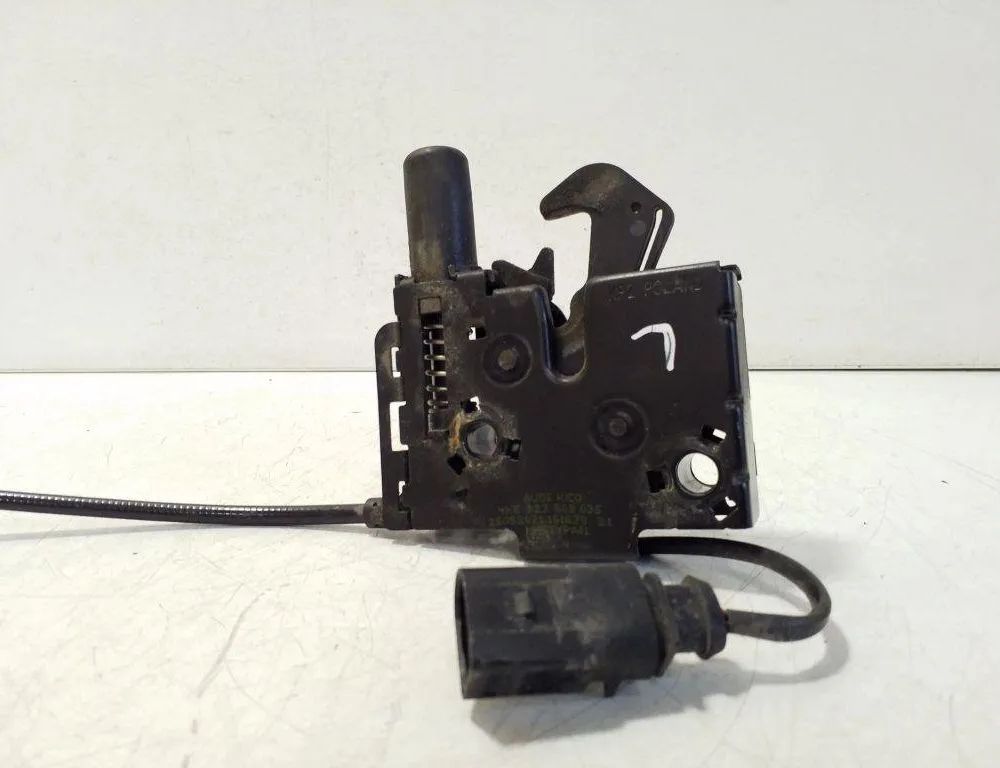 AUDI e-tron GT 1 generation (2020-2024) Bonnet Lock 8D0973822,4KE823509 32162930