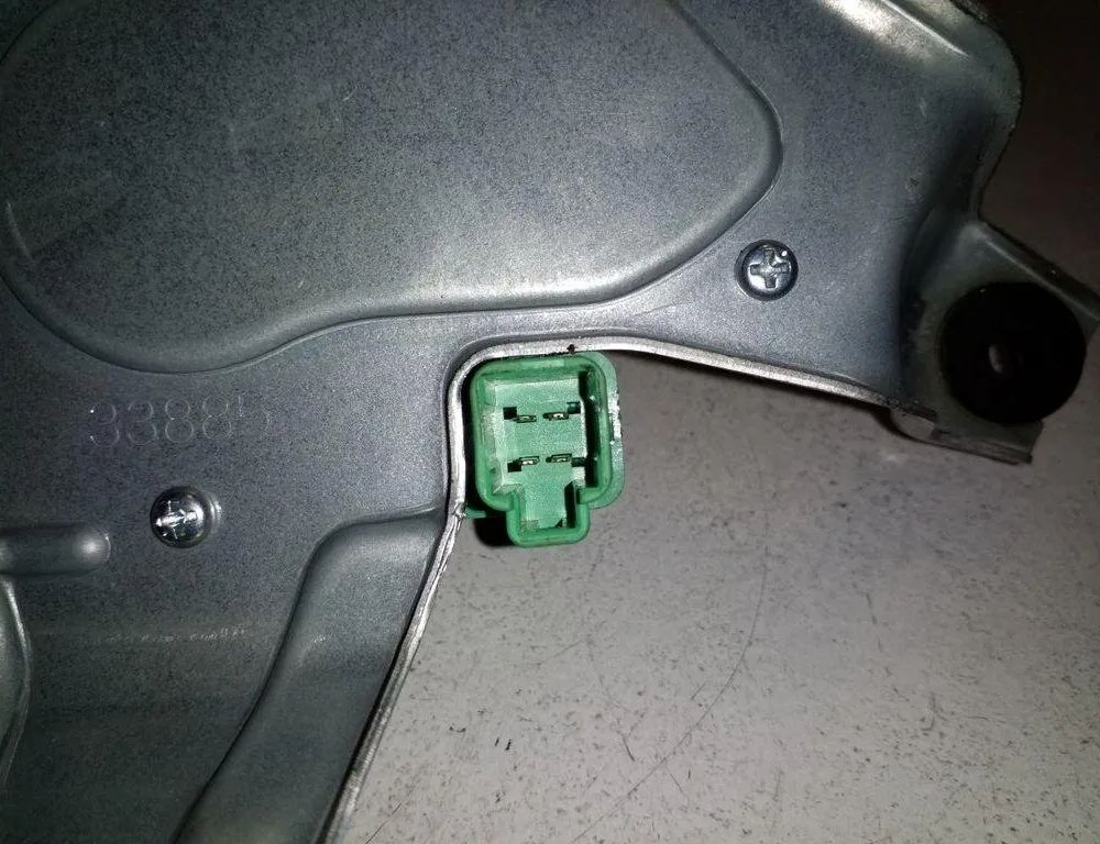 MITSUBISHI Outlander 2 generation (2005-2013) Motor stierača zadného okna 33885,MITSUBA33885 32165685