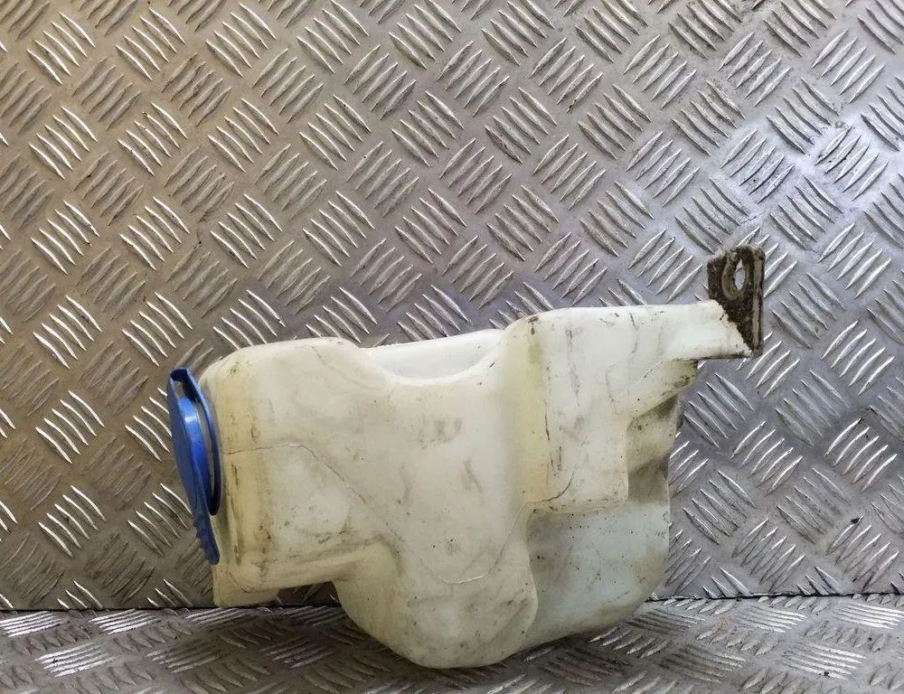 VOLKSWAGEN Golf 4 generation (1997-2006) Nádrž na ostrekovač okien 1J0955453B 32168131