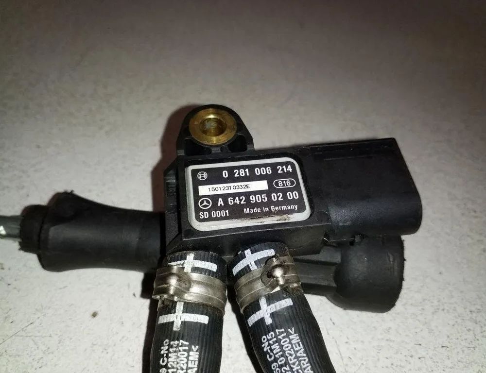 MERCEDES-BENZ CLS-Class C218/X218 (2011-2017) DPF Pressure Sensor A6429050200 32168530