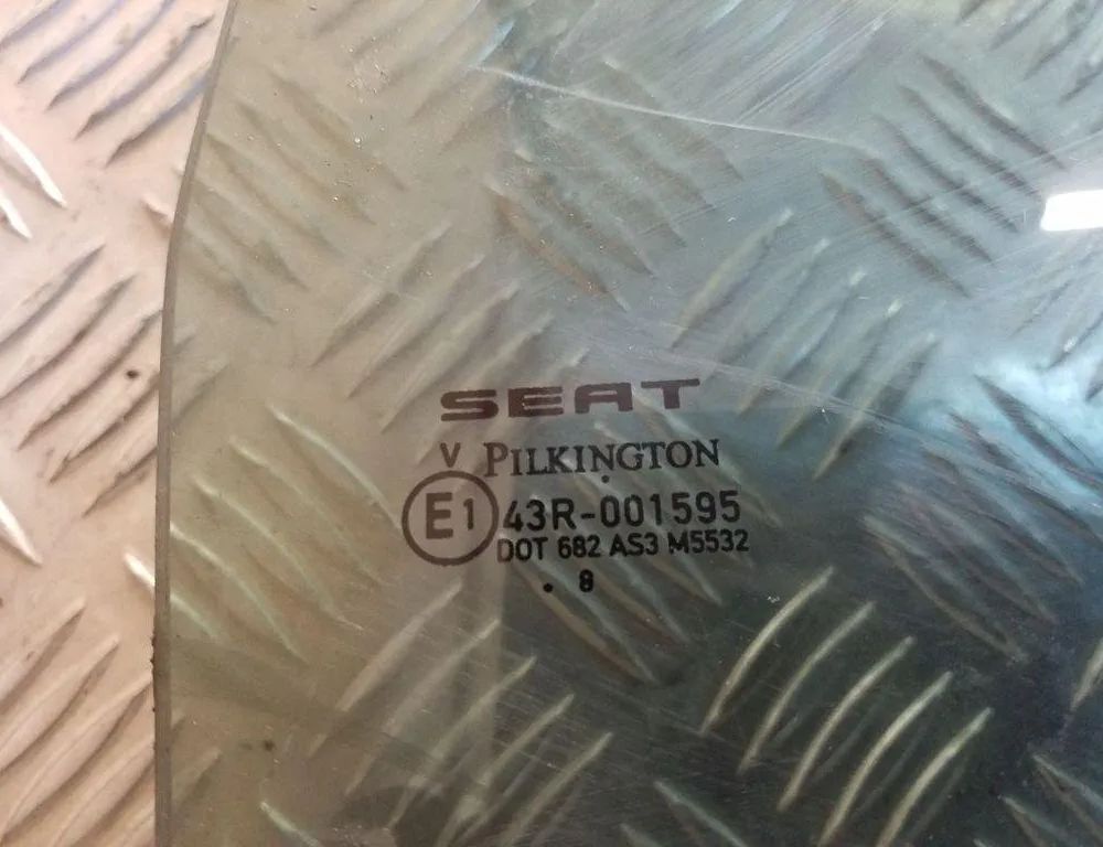 SEAT Leon 2 generation (2005-2012) Стекло задней праой двери 43R001595 32169685