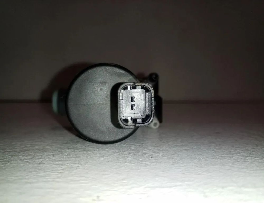 NISSAN Qashqai 2 generation (2013-2023) Washer Tank Motor 9825893480 32173978