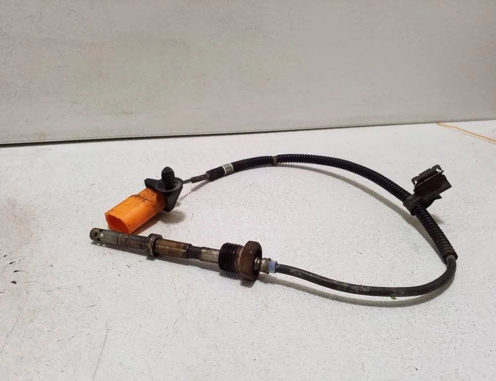 VOLKSWAGEN Crafter 1 generation (2006-2016) Senzor teploty výfukových plynov 03L906088DN 32179239