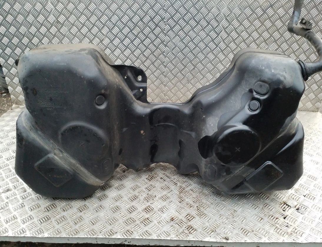 AUDI Q3 8U (2011-2020) Fuel Tank 5N0201085K 33093426