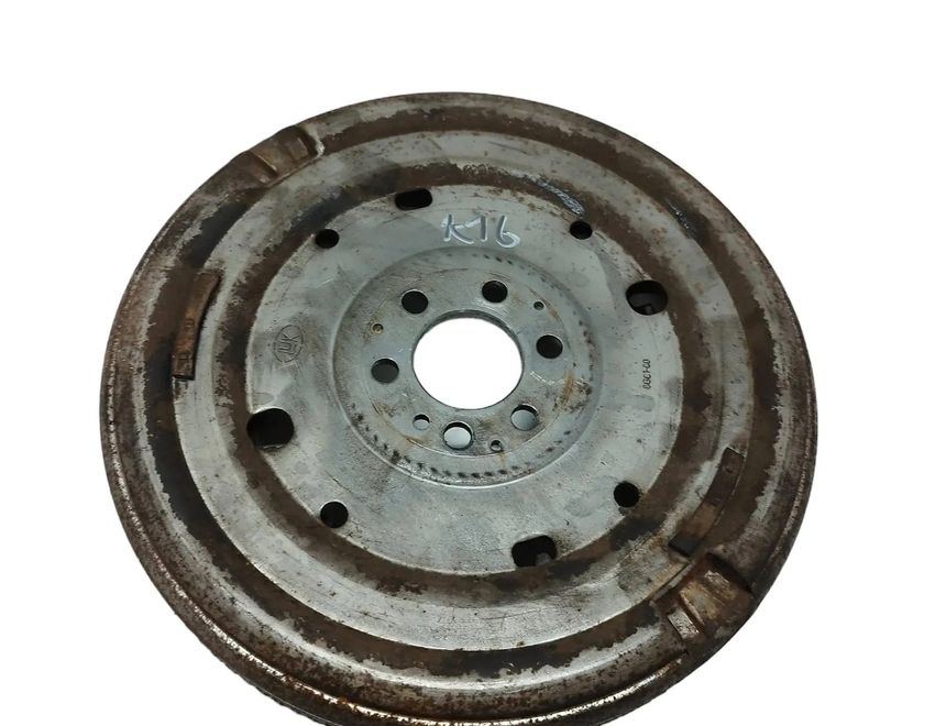 AUDI A3 8V (2012-2020) Setrvačník 03F105266C 23120513