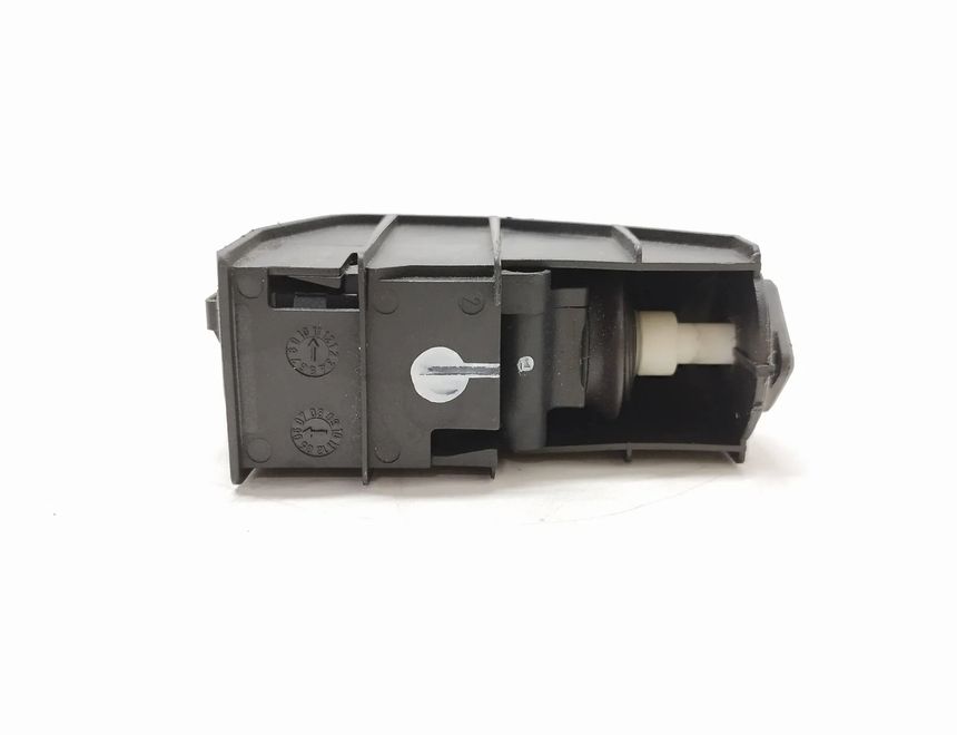 FORD S-Max 1 generation (2006-2015) Zámok krytu nádrže na palivo 6M21220A20AC 27810756