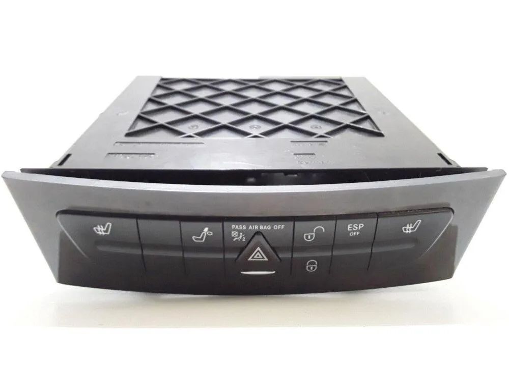 MERCEDES-BENZ CLS-Class C219 (2004-2010) CD-чейнджер A2116800552 31406414