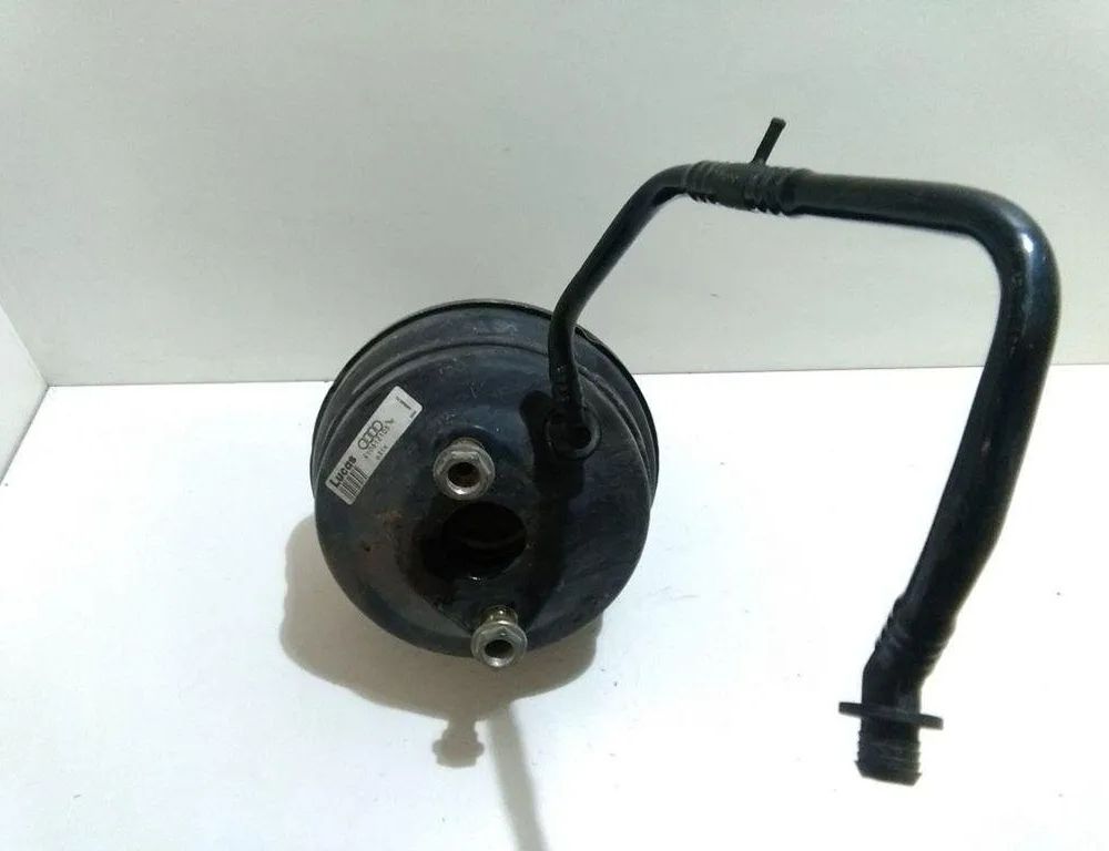 AUDI A8 D2/4D (1994-2002) Brzdový posilňovač 4D0612105 31453538