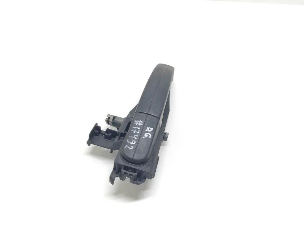 FORD Focus 2 generation (2004-2011) Ľavá posuvná dvere vonkajšia kľučka 4M51A266B22AC 31491082