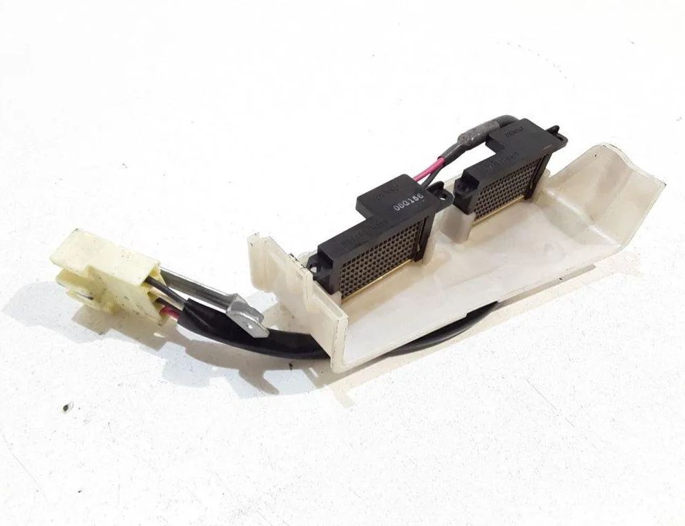 MITSUBISHI Grandis 1 generation (2003-2011) Реле вентилятора печки салона 0971000310 31645510