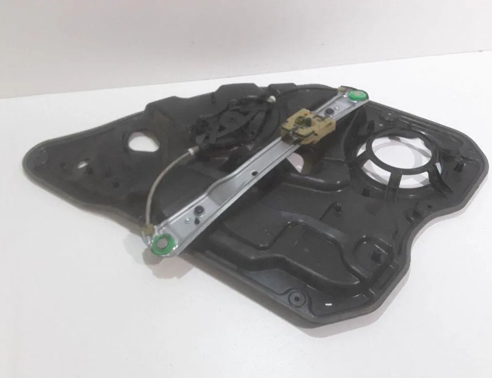 VOLVO V60 1 generation (2010-2020) Zdvíhač pravého zadného dverového okna 30784312 31874140