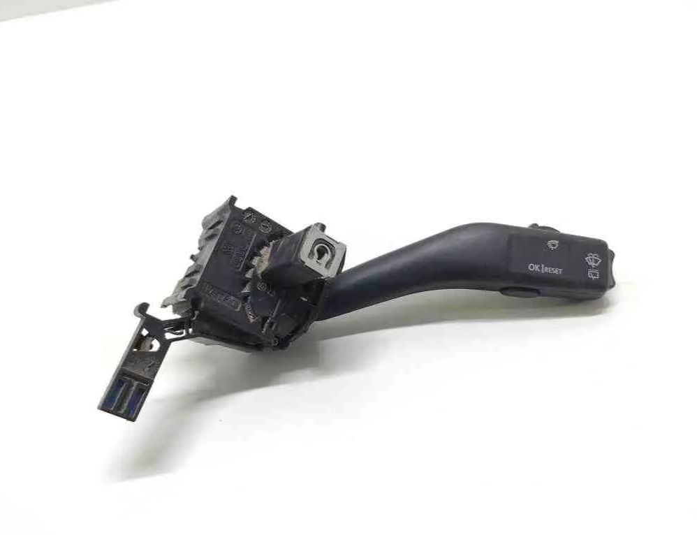 SKODA Octavia 2 generation (2004-2013) Управление стеклоочистителями 1K0953519A 32415368