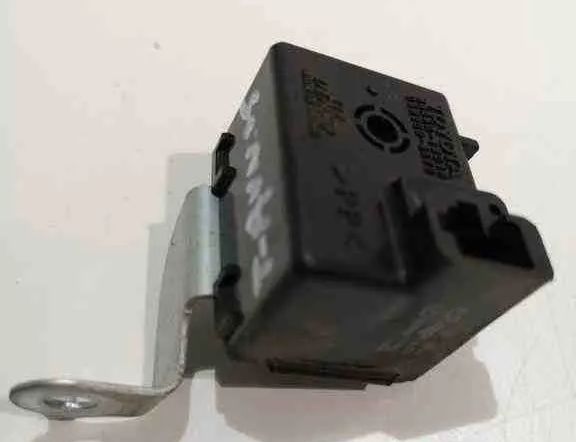 TOYOTA Avensis 3 generation (2009-2020) Iné riadiace jednotky 8665013010 32429113