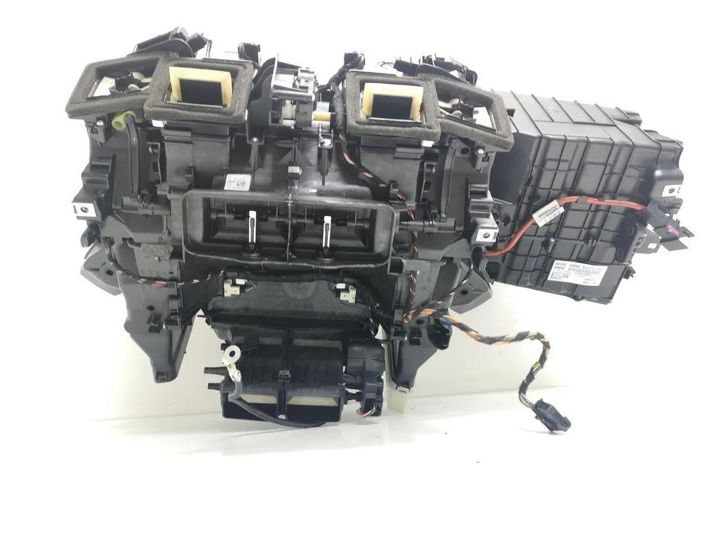 BMW 5 Series F10/F11 (2009-2017) Interior Heater V7411 32820141