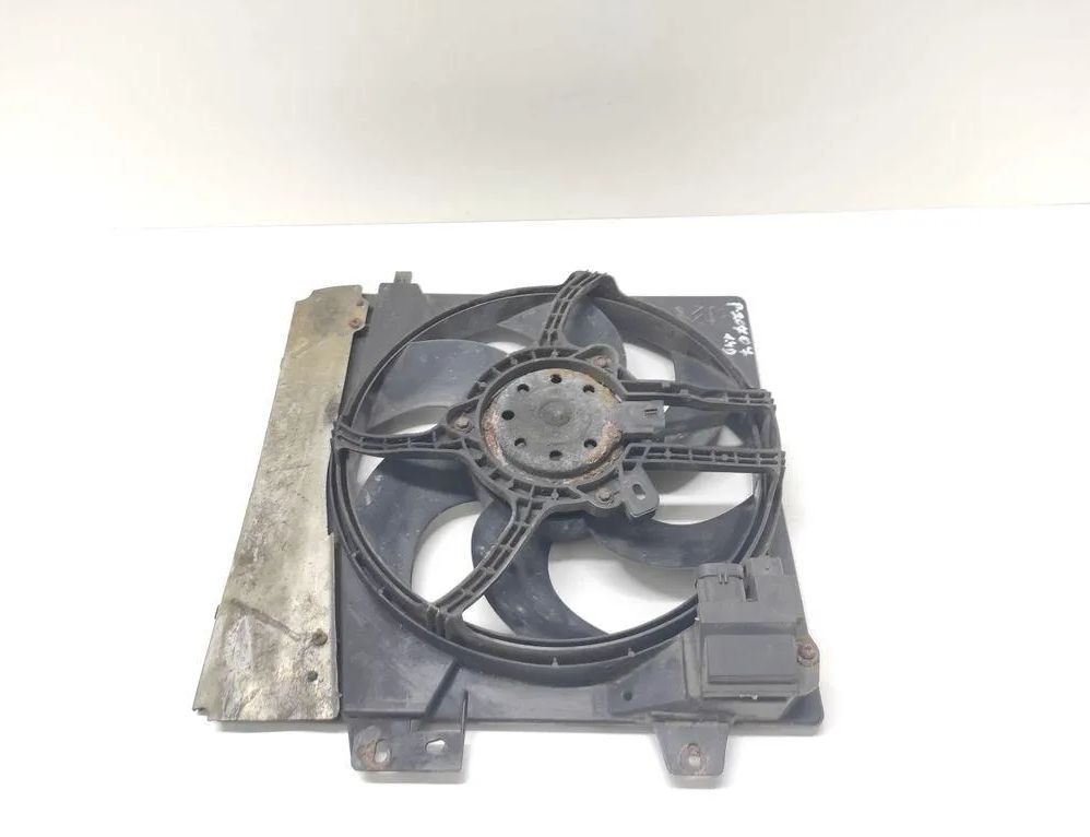 PEUGEOT 407 1 generation (2004-2010) Engine Cooling Fan Radiator 5020448 32959638