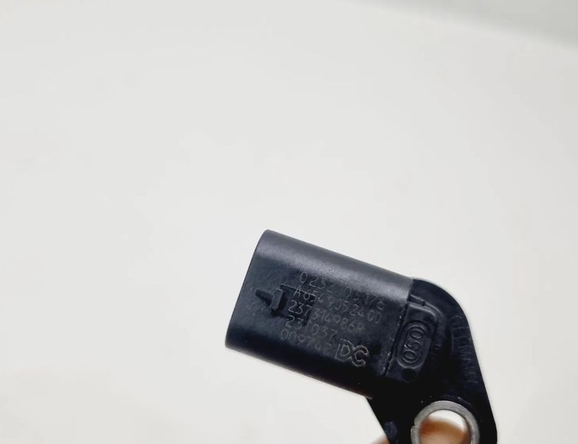 NISSAN Qashqai 2 generation (2013-2023) Датчик оборотов распределительного вала 237314986R 30217571