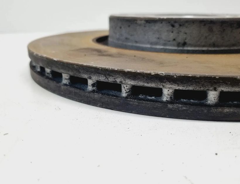 SKODA Karoq 1 generation (2017-2024) Pravý predný brzdový disk 5Q0615301H 30227275