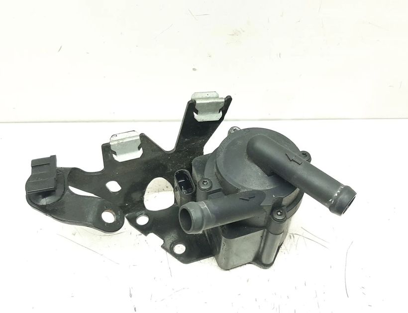 PEUGEOT 2008 2 generation (2019-2023) Моторчик  циркуляции охлаждения 9806790980,1201N1 30232645