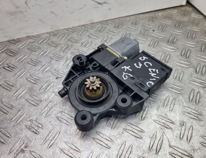 RENAULT Scenic 3 generation (2009-2015) Motor ovládania okna ľavých zadných dverí 827310166R 24171968