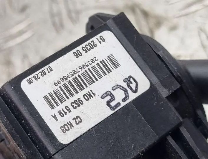 SEAT Altea 1 generation (2004-2013) Управление стеклоочистителями 1K0953519A 24172971