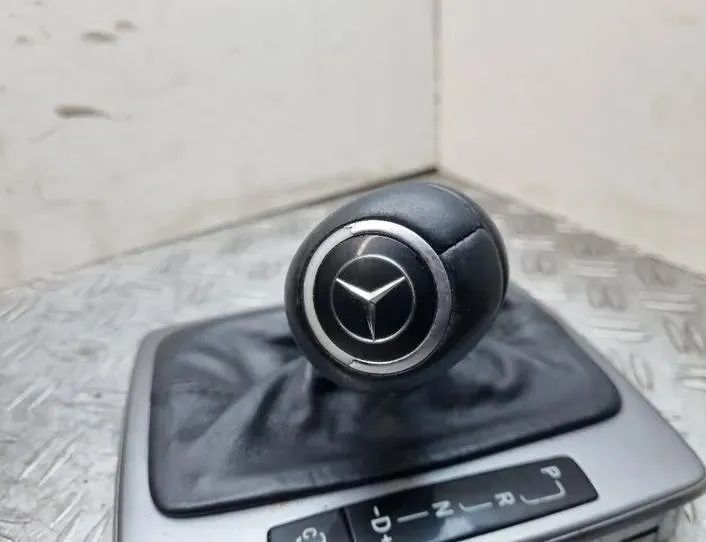 MERCEDES-BENZ C-Class W204/S204/C204 (2004-2015) Индикатор переключения передач A2042670488,A2042671510 24187713