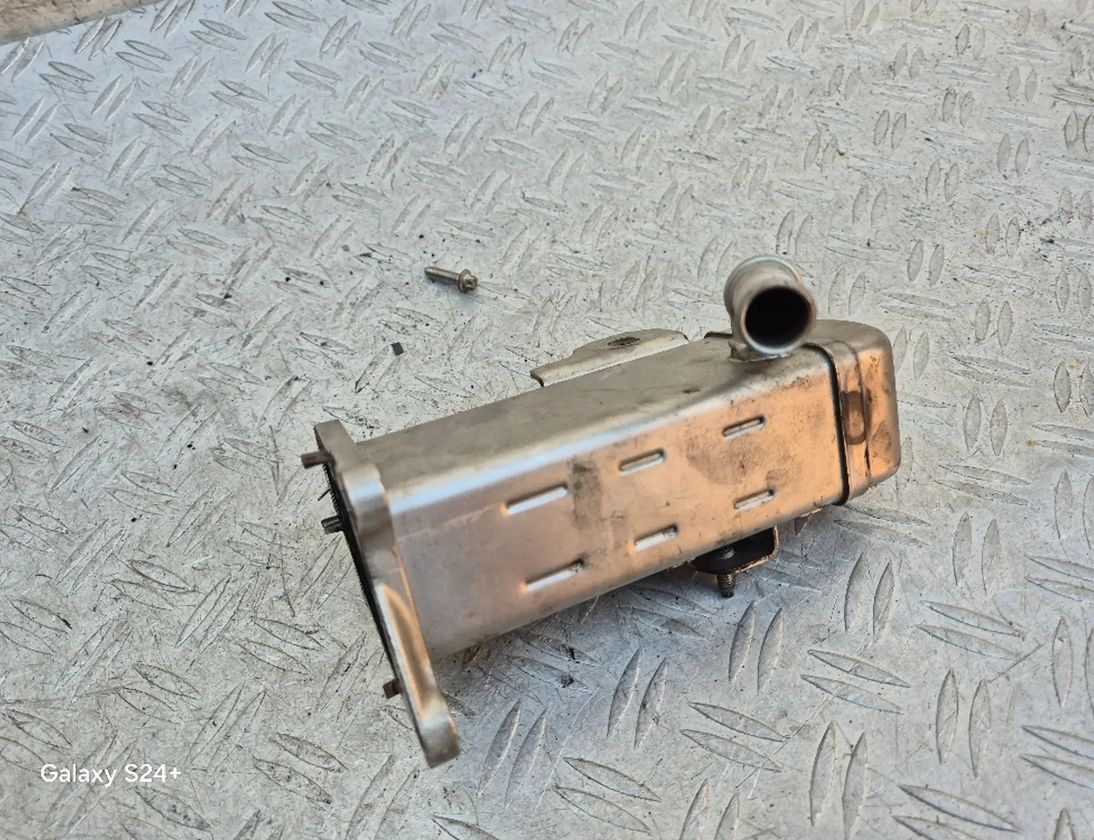 FORD Mondeo 4 generation (2007-2015) Охладитель Eгр V29004027,MM111BL,XS2005 26840828