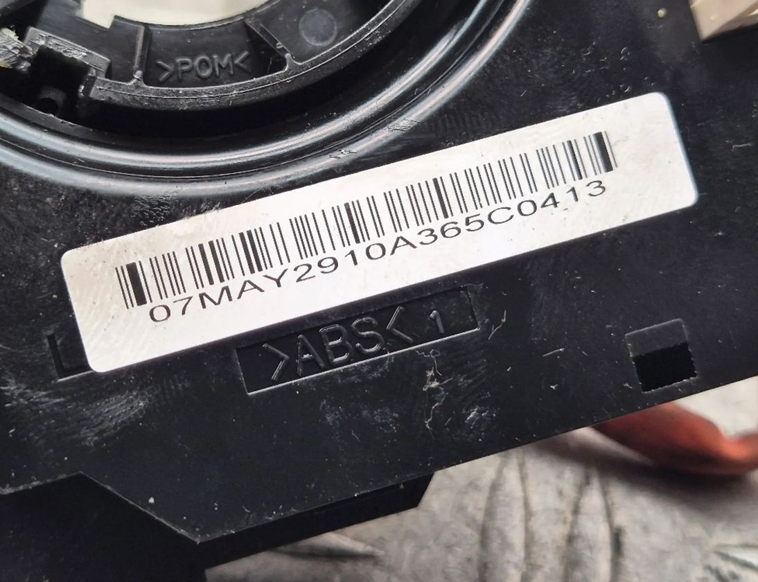 VOLVO C70 2 generation (2005-2013) Sťahovací krúžok airbagu (krúžok SRS) 10A365,0A3 27357661