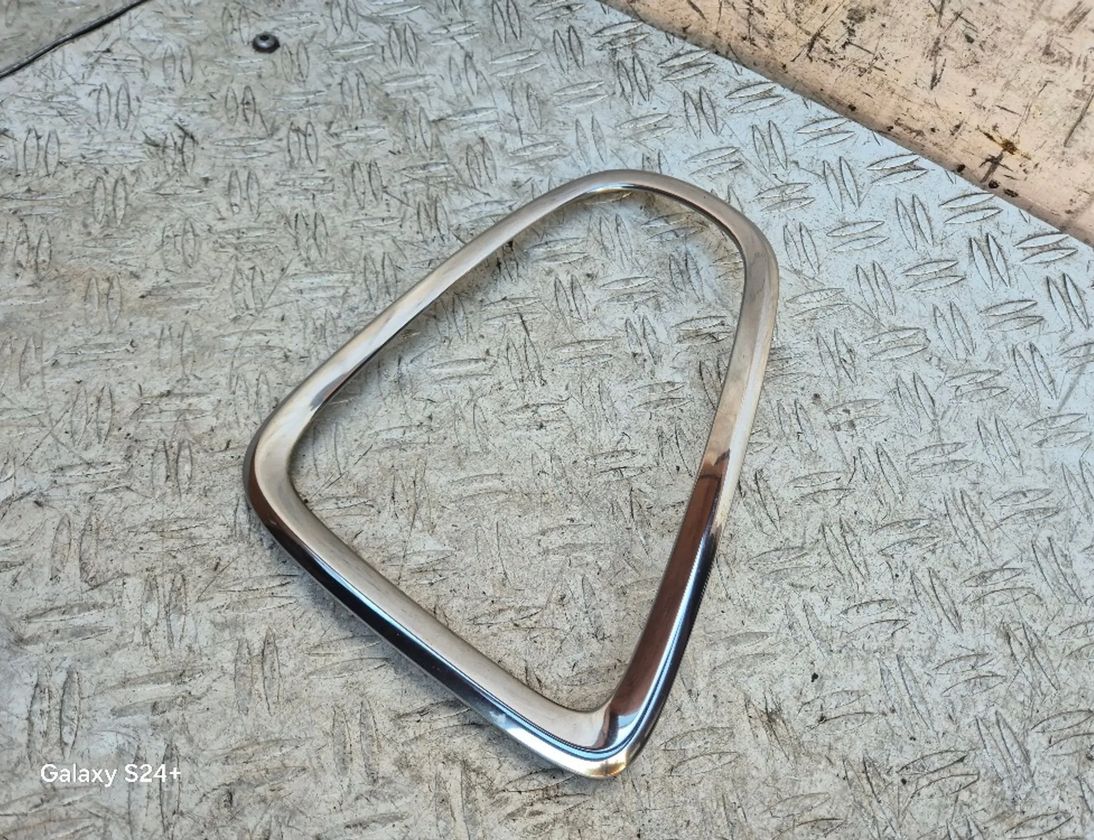 MINI Cooper R56 (2006-2015) Облицовка заднего левого фонаря 2752243,0337300 29504806