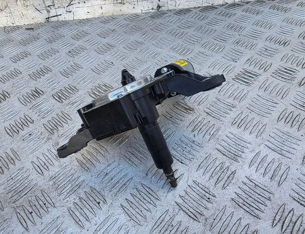 VOLKSWAGEN Tiguan 1 generation (2007-2017) Motor stierača zadného okna 5N0955711A 32745687
