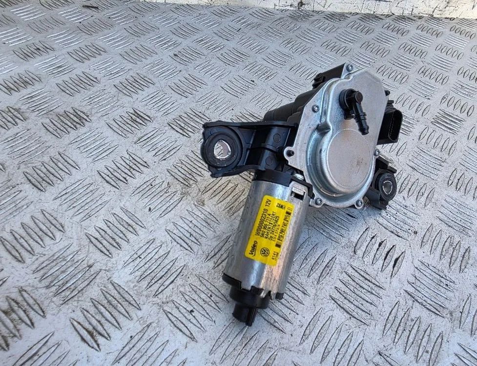 VOLKSWAGEN Tiguan 1 generation (2007-2017) Motor stierača zadného okna 5N0955711A 32745687