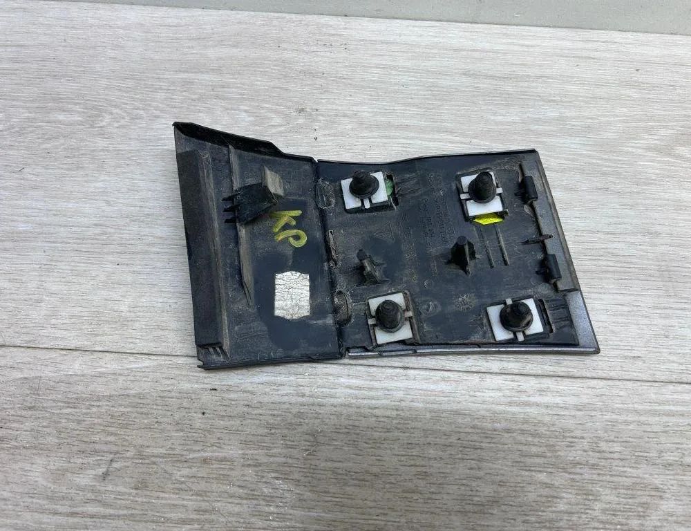 PORSCHE Cayenne 958 (2010-2018) Ľavé zadné blatníkové lemovanie 7P5854959D 31414993