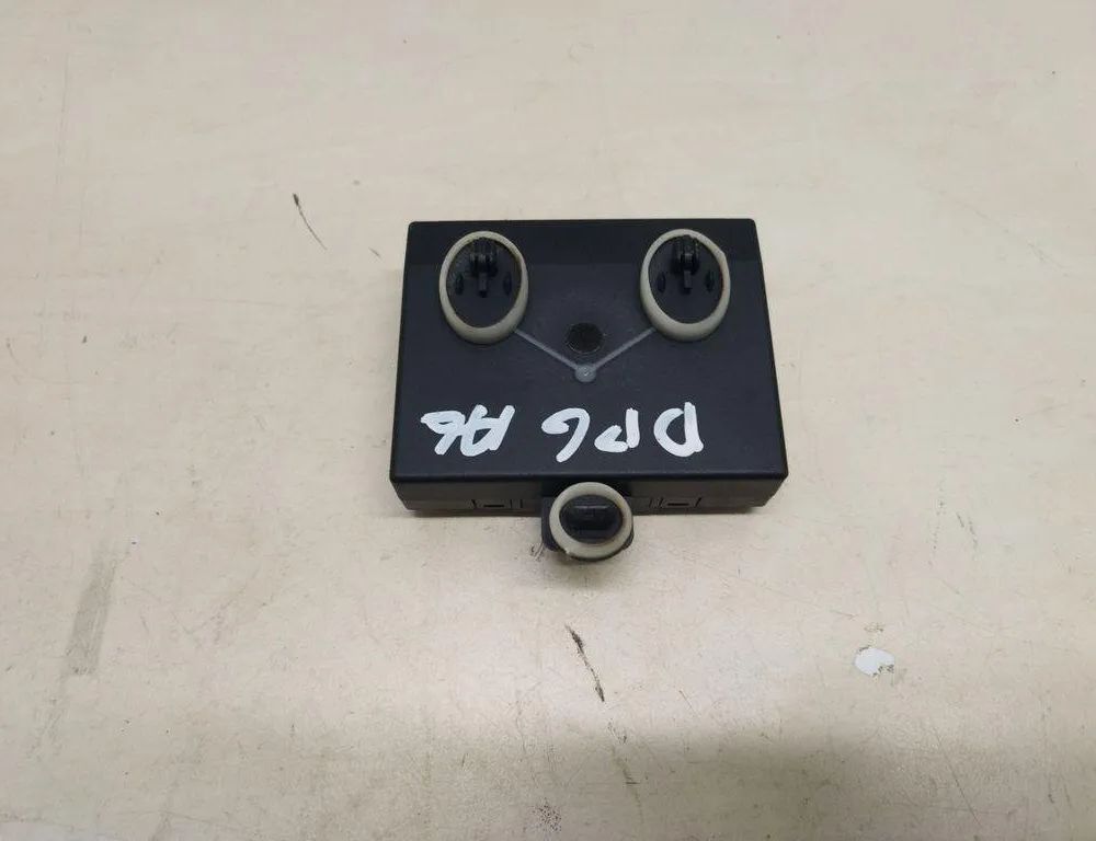 AUDI A6 C6/4F (2004-2011) Predná pravá dverová ovládacia jednotka 4G8959795J 31418365