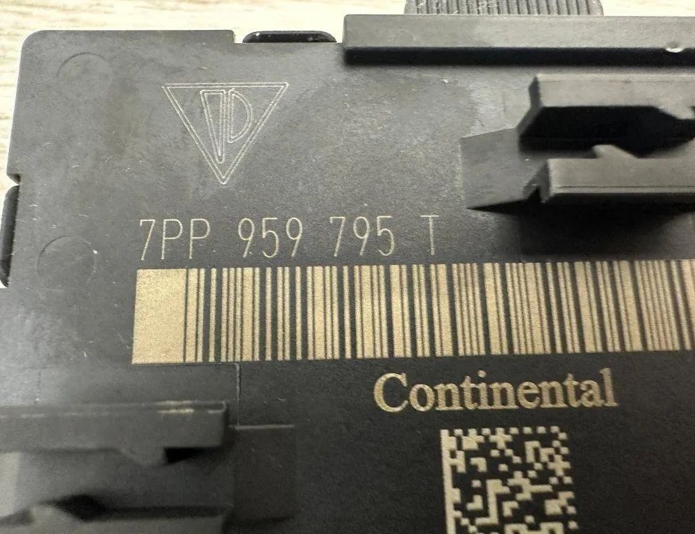 PORSCHE Cayenne 958 (2010-2018) Rear Left Door Control Unit 7PP959795T 31420224