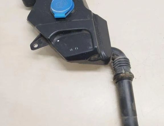 AUDI A6 C6/4F (2004-2011) Nádrž na ostrekovač okien 4G1955462 31422106