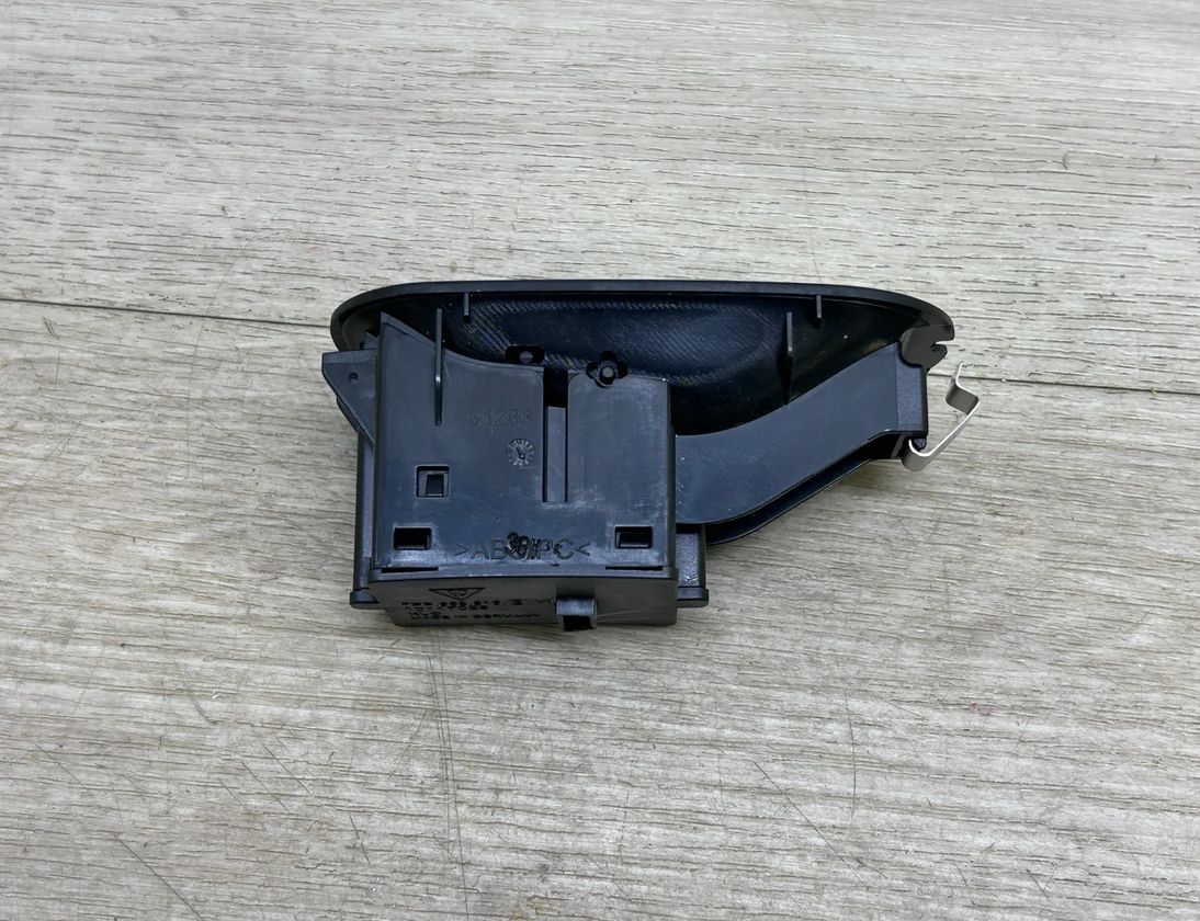 PORSCHE Cayenne 958 (2010-2018) Переключатель рулевого колеса 7PP953519E 31471480