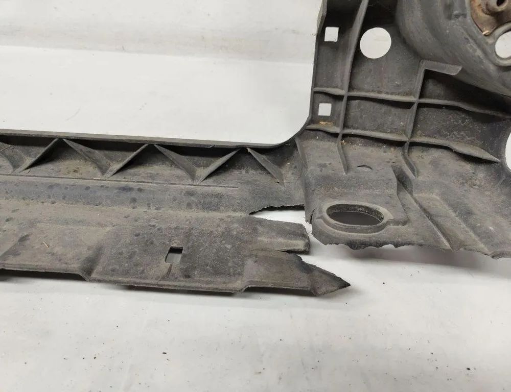 VOLKSWAGEN Passat B7 (2010-2015) Система охлаждения 3C0010409J,0216007611 31898112