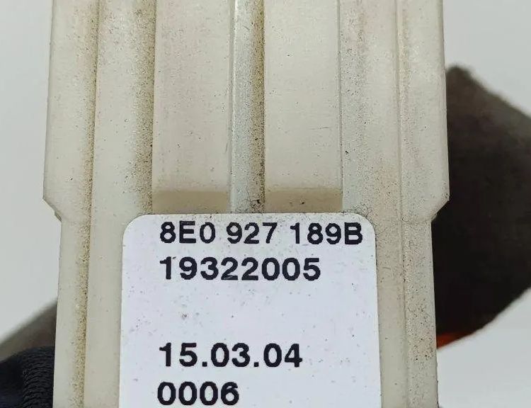 AUDI A4 B7/8E (2004-2008) Датчик тормозной педали 8E0927189B 31898264