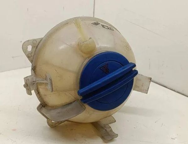 VOLKSWAGEN Passat B7 (2010-2015) Expansion Tank 1K0121407a 31902523