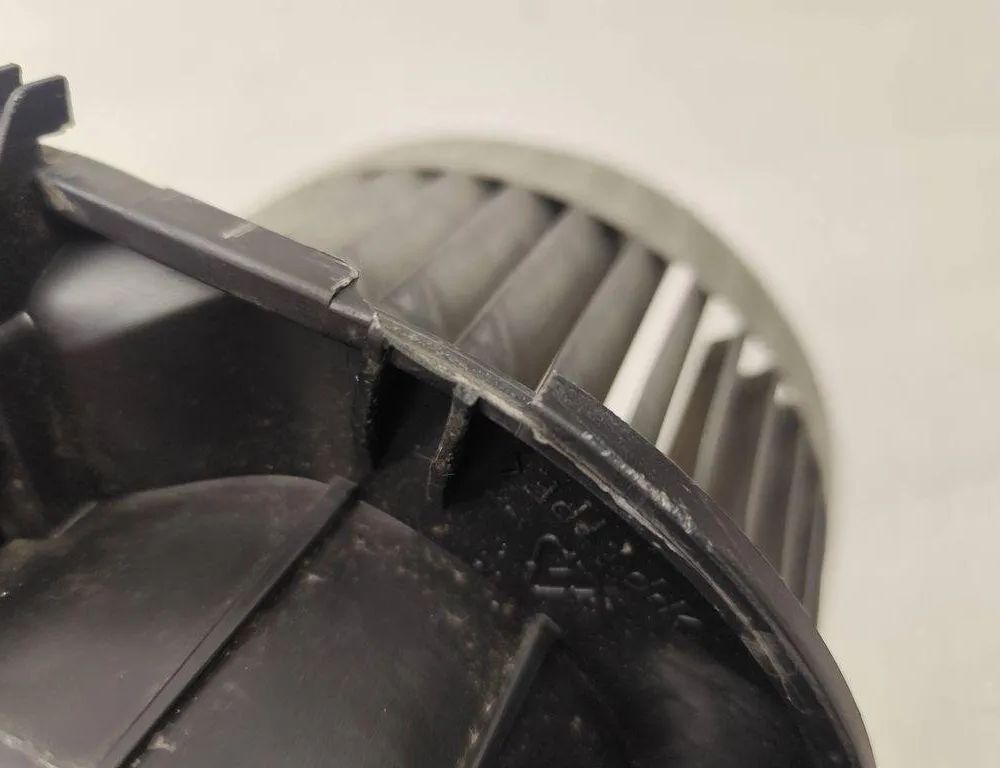 VOLVO XC70 2 generation (2000-2007) Interiérový ohrievač LHD28417 31947482