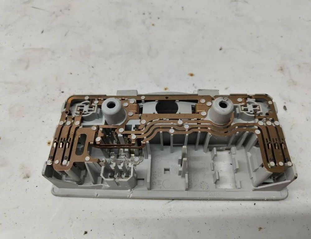 VOLKSWAGEN Touran 1 generation (2003-2015) Освещение салона 3B0947105c 32001081